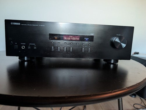 Yamaha s202d black stereo - r-s202d,